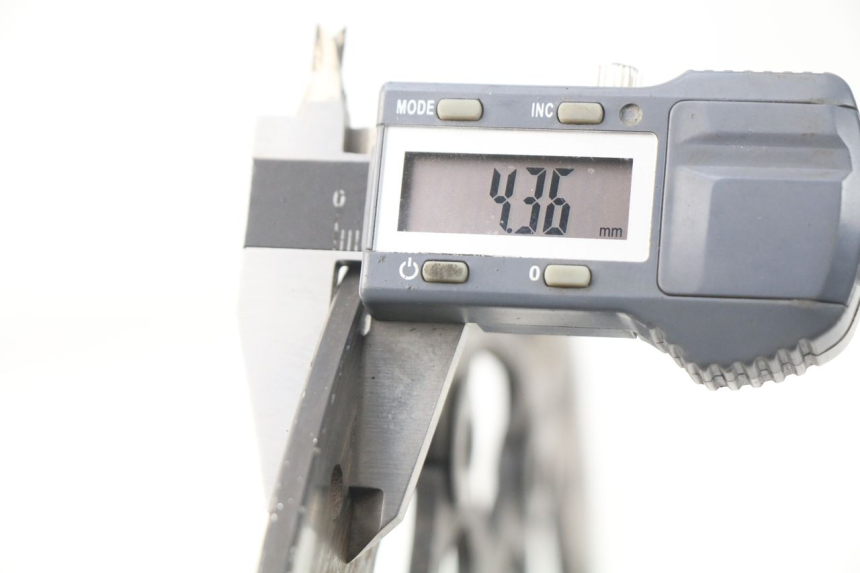 photo de PAR DISCO FRENO DELANTERO YAMAHA FZ8 800 (2010 - 2016) - Estado de la superficie y material