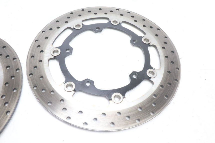 photo de PAR DISCO FRENO DELANTERO YAMAHA FZ8 800 (2010 - 2016) - Otra perspectiva