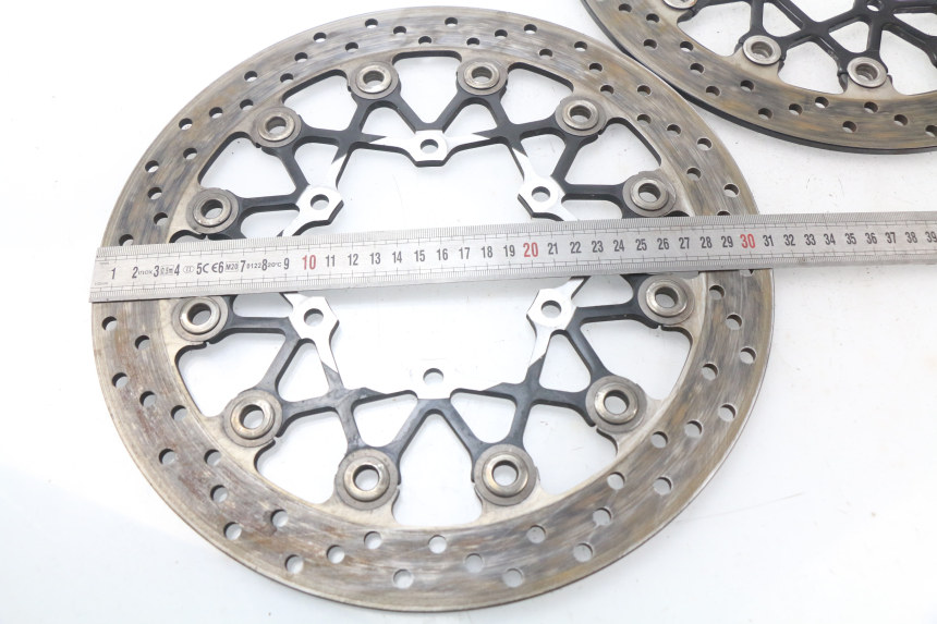 photo de PAR DISCO FRENO DELANTERO SUZUKI GSX-R GSXR K16 1000 (2012 - 2016) - Estado de la superficie y material