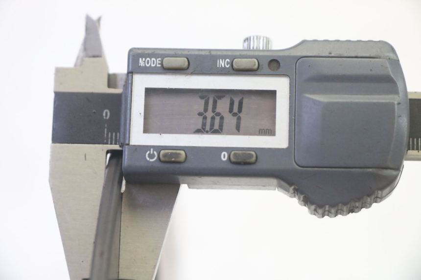 photo de PAR DISCO FRENO DELANTERO PIAGGIO MP3 500 (2016 - 2018) - Estado de la superficie y material