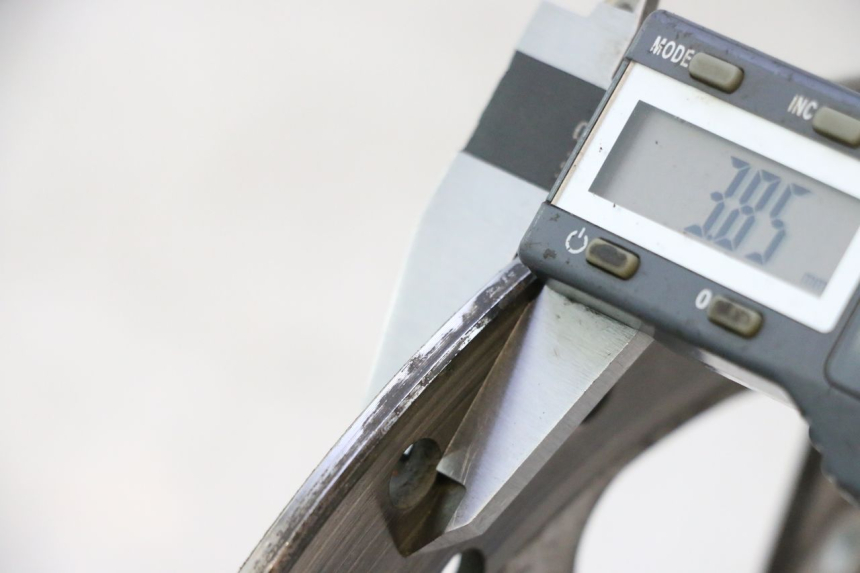 photo de PAR DISCO FRENO DELANTERO PIAGGIO MP3 125 (2006 - 2014) - Detalle de la pieza