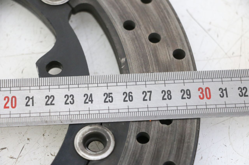 photo de PAR DE DISCOS DE FRENO DELANTEROS YAMAHA TDM ABS 900 (2002 - 2014) - Detalle de la pieza