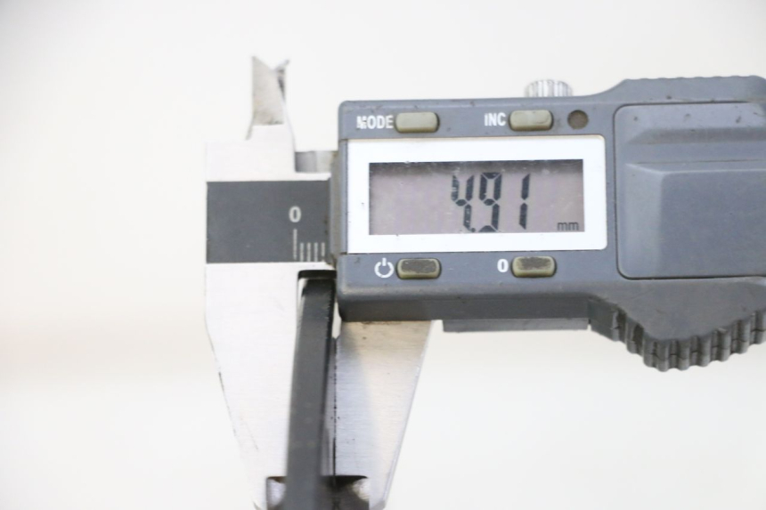 photo de PAR DE DISCOS DE FRENO DELANTEROS YAMAHA TDM ABS 900 (2002 - 2014) - Otra perspectiva