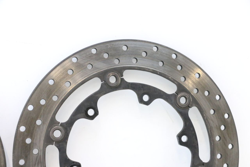 photo de PAR DISCO FRENO DELANTERO YAMAHA TDM ABS 900 (2002 - 2014) - Otra perspectiva