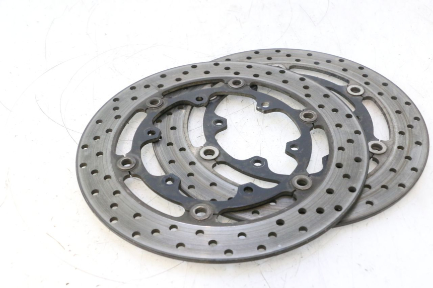 photo de PAR DISCO FRENO DELANTERO YAMAHA TDM ABS 900 (2002 - 2014) - Estado de la superficie y material