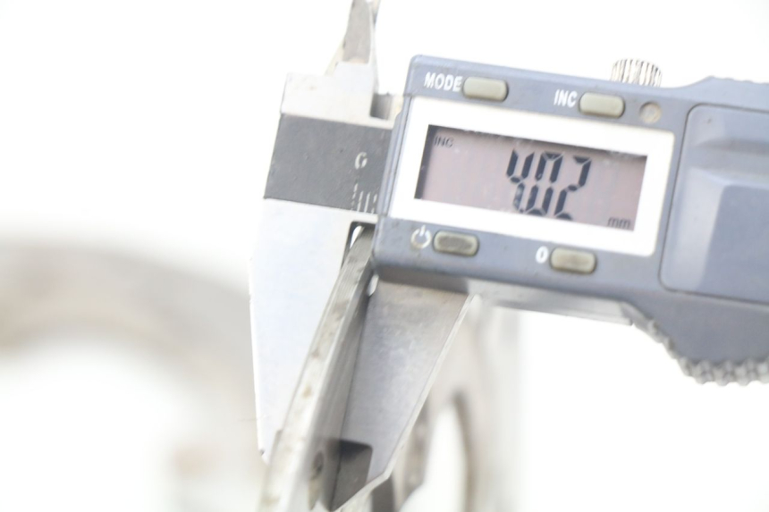 photo de PAR DE DISCOS DE FRENO DELANTEROS PIAGGIO X9 EVOLUTION 125 (2003 - 2007) - Detalle de la pieza