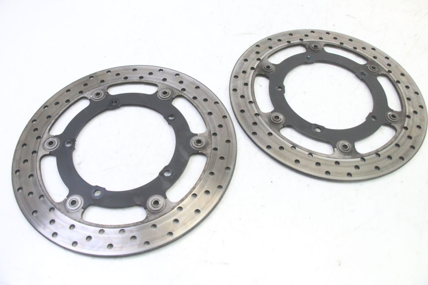 photo de PAR DISCO FRENO DELANTERO YAMAHA XJ6 ABS 600 (2008 - 2016) - Otra perspectiva