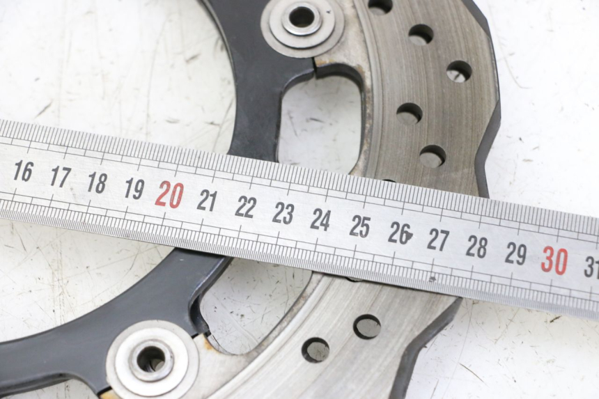 photo de PAR DISCO FRENO DELANTERO YAMAHA TRACER 7 700 (2020 - 2024) - Otra perspectiva