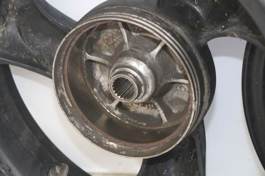 photo de PAR LLANTA KYMCO AGILITY 4T 50 (2005 - 2018) - Otra vista del artículo