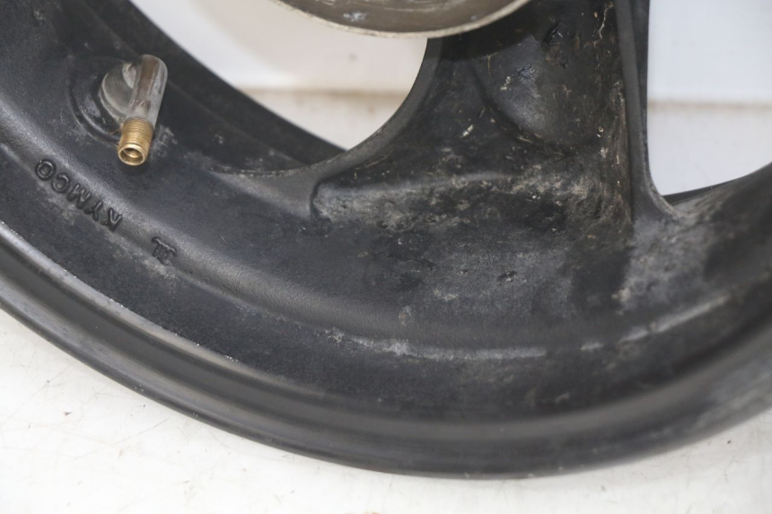 photo de PAR LLANTA KYMCO AGILITY 4T 50 (2005 - 2018) - Características distintivas