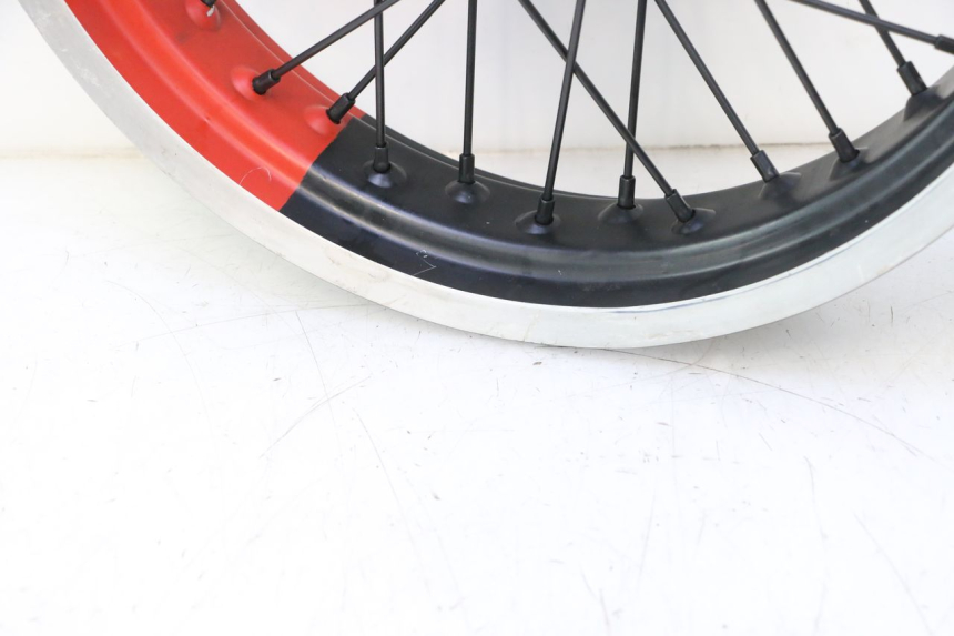 photo de PAR LLANTAS HM HONDA CRM DERAPAGE RR 50 (2006 - 2017) - Marcados y referencias originales