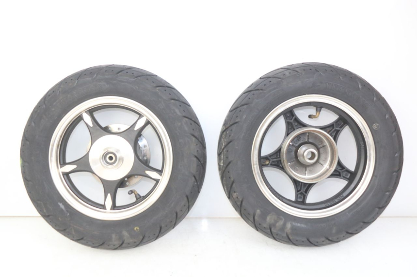 photo de PAR LLANTA EUROCKA GTR 50 (2007 - 2017) - Detalle de la pieza