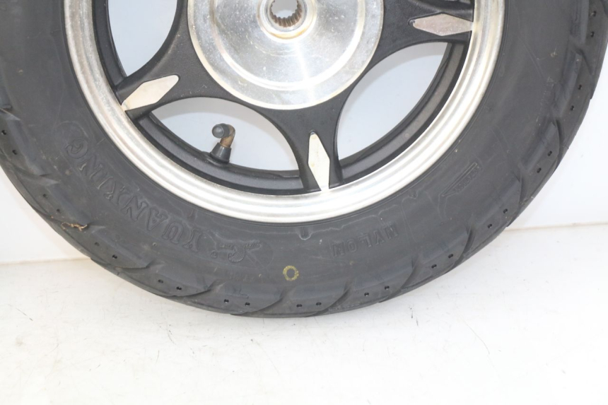 photo de PAR LLANTA EUROCKA GTR 50 (2007 - 2017) - Primer plano de alta resolución