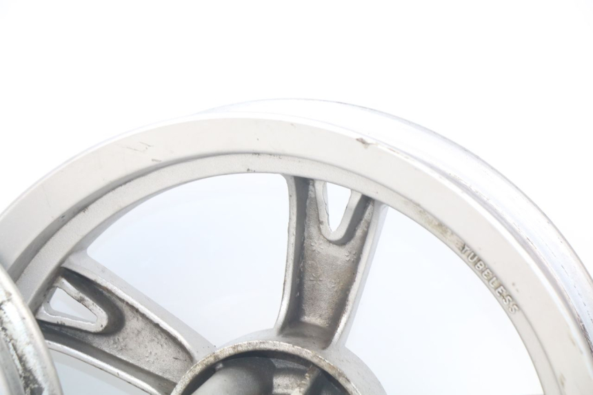 photo de PAR LLANTA PEUGEOT KISBEE 4T 50 (2010 - 2017) - Detalles de los puntos de fijación