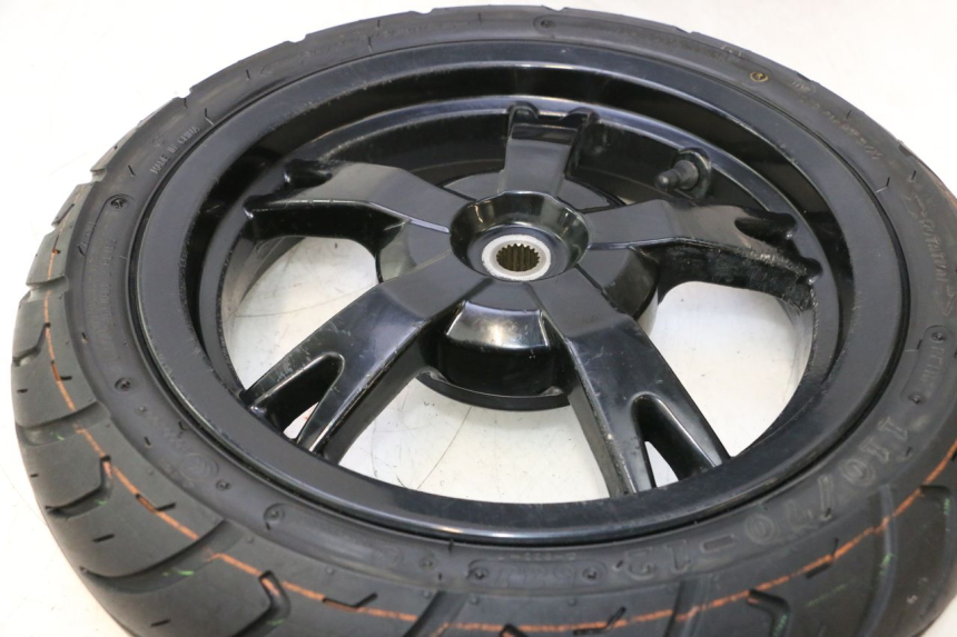 photo de PAR LLANTA PEUGEOT KISBEE 4T 50 (2018 - 2022) - Marcados y referencias originales