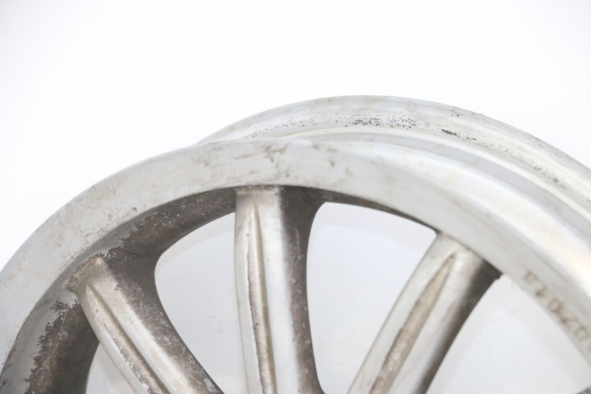 photo de PAR LLANTA PIAGGIO MP3 LT 300 (2010 - 2016) - Inspección visual detallada