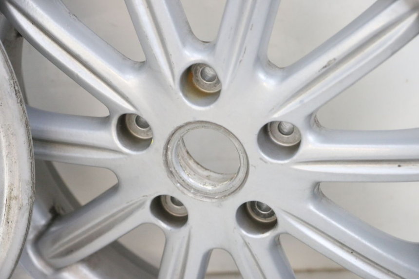 photo de PAR LLANTAS PIAGGIO MP3 RL 250 (2006 - 2010) - Zoom estado de uso