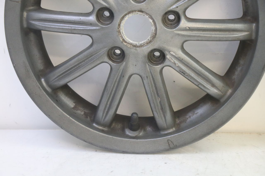 photo de PAR LLANTAS PIAGGIO MP3 125 (2006 - 2014) - Inspección visual detallada