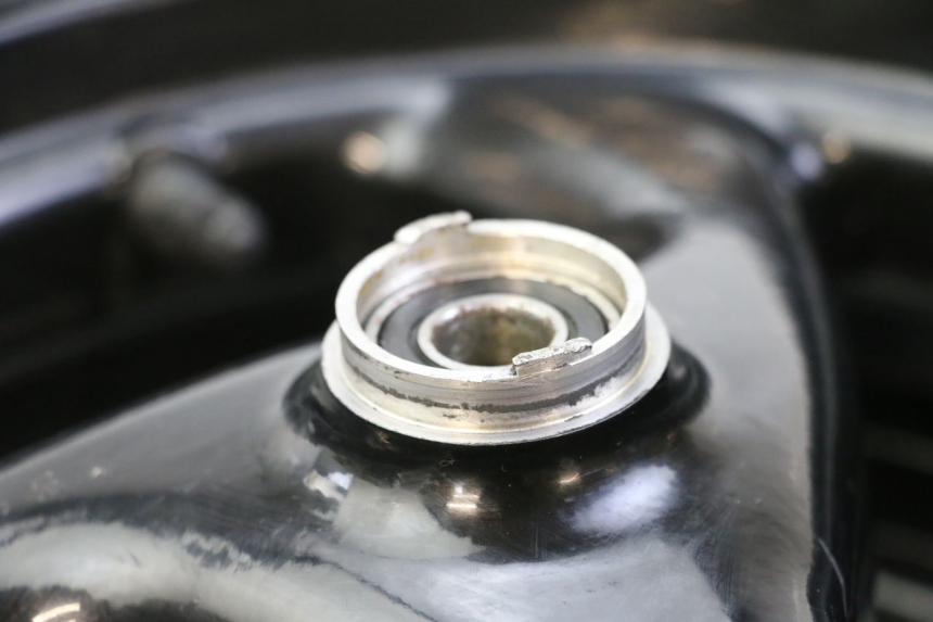 photo de PAR LLANTAS PEUGEOT ELYSTAR 50 (2002 - 2014) - Zoom estado de uso