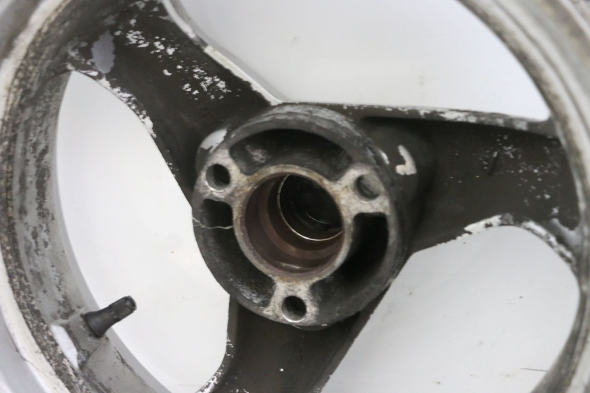 photo de PAR LLANTAS PEUGEOT ELYSTAR 50 (2002 - 2014) - Inspección visual detallada