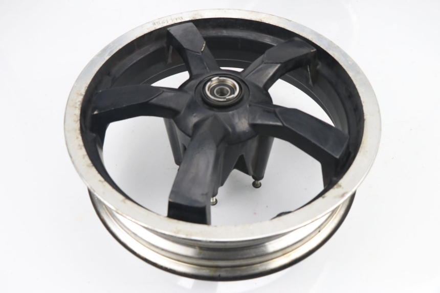 photo de PAR LLANTAS PEUGEOT SATELIS 125 (2006 - 2009) - Estado de la superficie y material