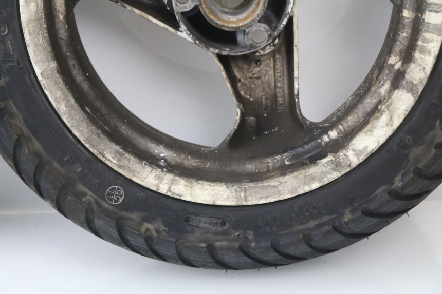 photo de PAR LLANTAS PEUGEOT SPEEDFIGHT LC 50 (1996 - 2002) - Primer plano técnico