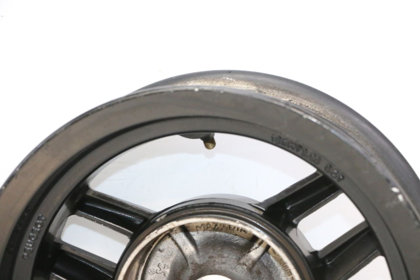 photo de PAR LLANTAS PEUGEOT STREETZONE I 2T 50 (2018 - 2020) - Zoom estado de uso