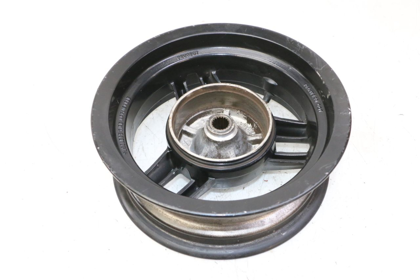 photo de PAR LLANTAS PEUGEOT STREETZONE I 2T 50 (2018 - 2020) - Estado de la superficie y material