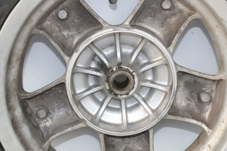 photo de PAR LLANTAS YAMAHA YP MAJESTY 125 (2002 - 2006) - Primer plano técnico