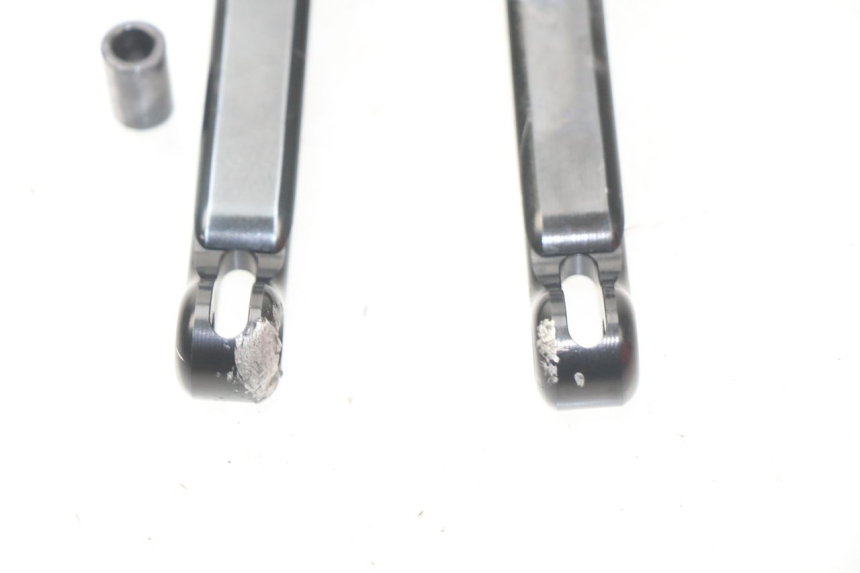 photo de  MANETA FRENO SUZUKI GSX-R GSXR 750 (2011 - 2016) - Otra perspectiva