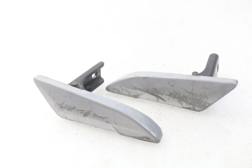 photo de PAR SOPORTE ESTRIBERA TRASERO  PIAGGIO LIBERTY IGET 4T 50 (2015 - 2020) - Vista principal