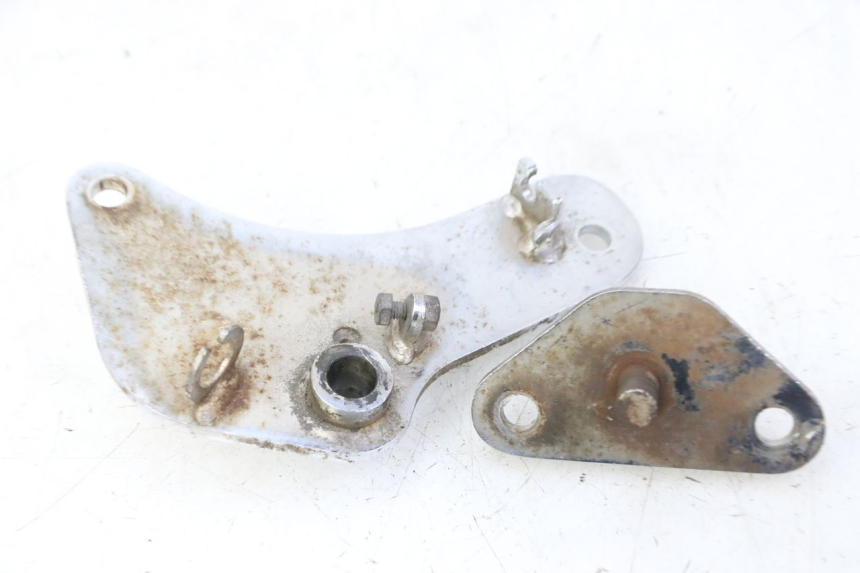 photo de PAR SOPORTE ESTRIBERA DELANTERO HYOSUNG GV AQUILA 125 (2000 - 2009) - Zoom estado de uso