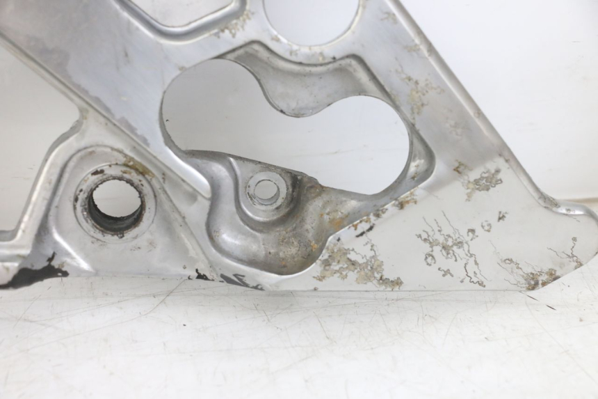 photo de PAR PLATINA DELANTERA DEL PIE YAMAHA FJ 3CX 1200 (1986 - 1996) - Otra vista del artículo