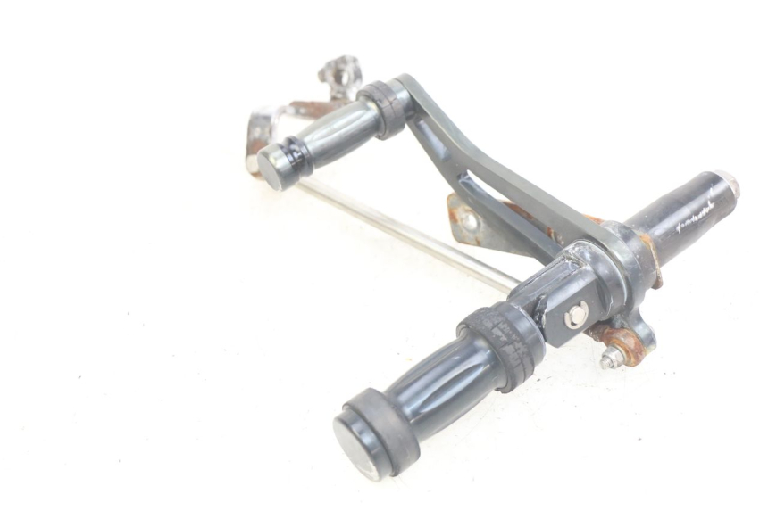 photo de PAR PLATINA DELANTERA DEL PIE DAELIM VL DAYSTAR 125 (2000 - 2011) - Vista general del producto