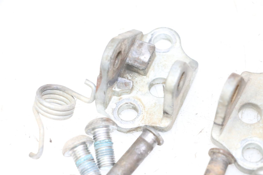 photo de PAR SOPORTE ESTRIBERA DELANTERO YAMAHA YZ-F YZF 250 (2014 - 2018) - Zoom estado de uso