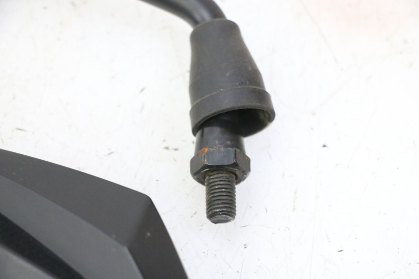 photo de RETROVISORES SUZUKI GS GSE 500 (2001 - 2003) - Estado de la superficie y material