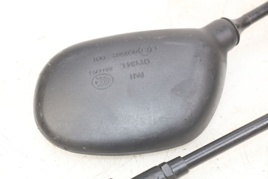 photo de PAR ESPEJOS SYM GTS EFI 125 (2012 - 2016) - Primer plano técnico