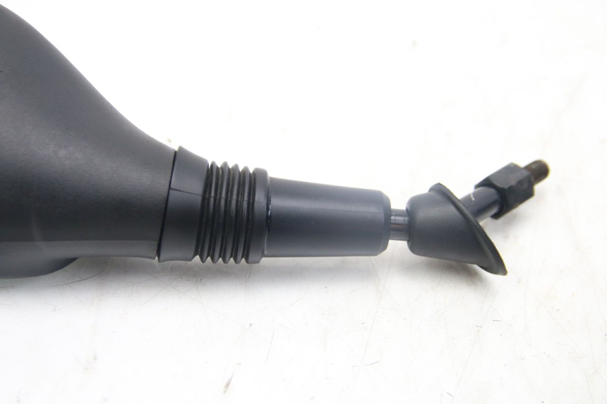 photo de RETROVISORES SYM JET EURO X 2T 50 (2003 - 2007) - Estado de la superficie y material