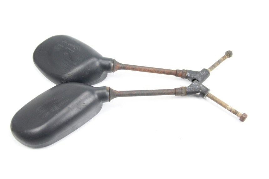 photo de PAR ESPEJOS PEUGEOT KISBEE 2T 50 (2010 - 2017) - Primer plano técnico