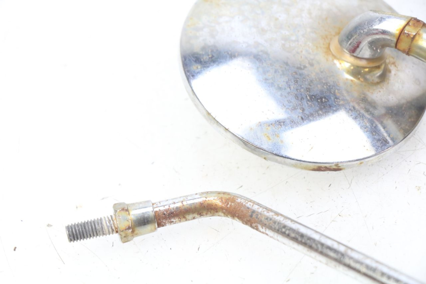 photo de PAR ESPEJOS JM MOTORS SC 4T 50 (2012 - 2017) - Estado de la superficie y material