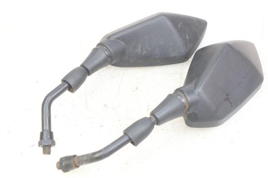 photo de PAR ESPEJOS DAELIM VJ ROADWIN FI 125 (2008 - 2017) - Otra perspectiva