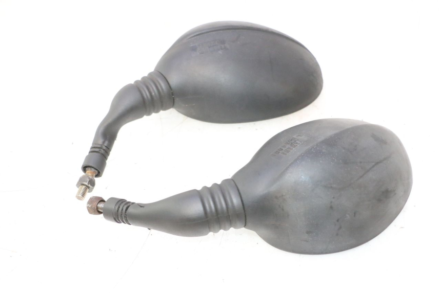photo de RETROVISORES YAMAHA YP MAJESTY 125 (1998 - 2001) - Foto de producto adicional
