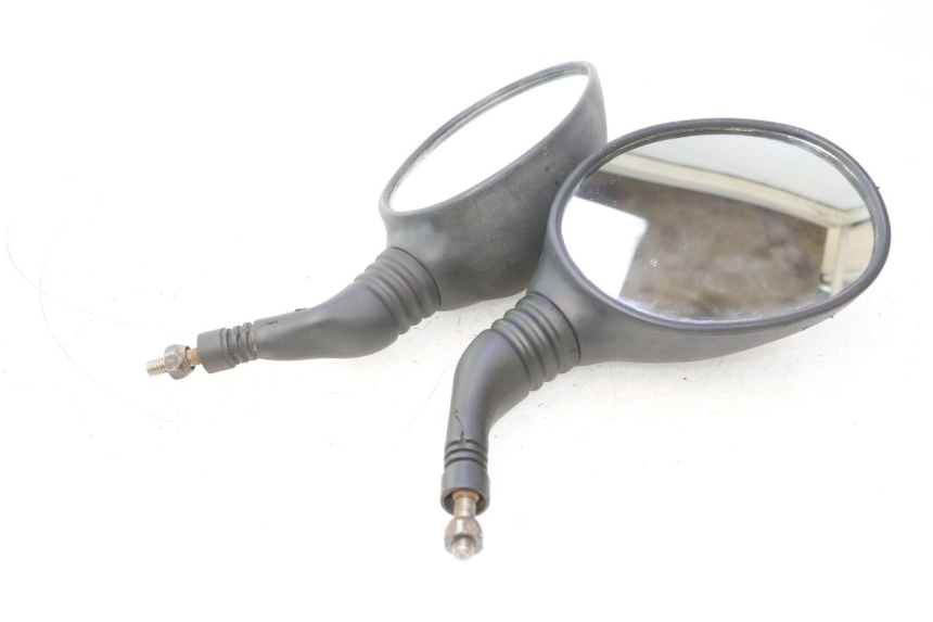 photo de RETROVISORES YAMAHA YP MAJESTY 125 (1998 - 2001) - Vista general del producto