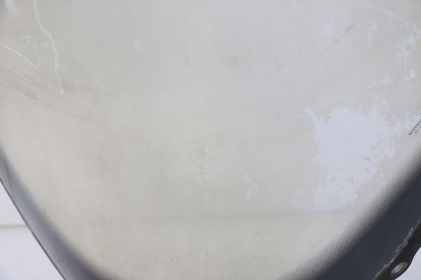 photo de PARABRISAS SUZUKI BURGMAN 125 (2007 - 2014) - Detalle de la pieza