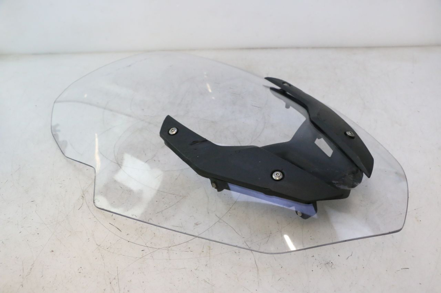photo de PARABRISAS BMW C SPORT 650 (2015 - 2021) - Primer plano técnico