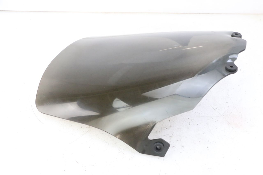 photo de PARABRISAS PEUGEOT CITYSTAR 50 (2013 - 2017) - Primer plano de alta resolución