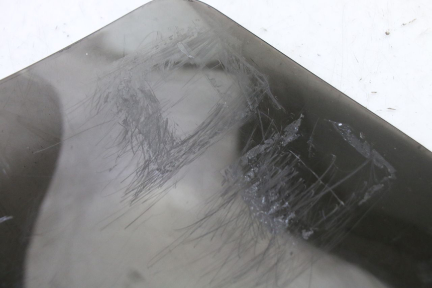 photo de PARABRISAS PEUGEOT CITYSTAR 50 (2013 - 2017) - Recambio usado revisado