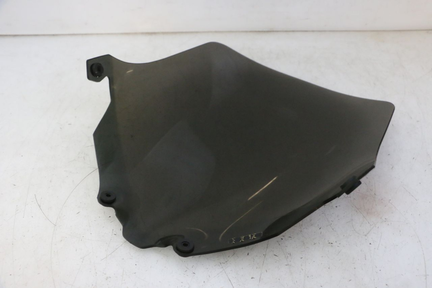 photo de PARABRISAS PEUGEOT CITYSTAR 50 (2013 - 2017) - Primer plano técnico