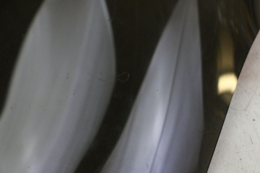 photo de PARABRISAS PEUGEOT CITYSTAR 50 (2013 - 2017) - Estado de la superficie y material