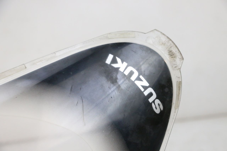 photo de PARABRISAS SUZUKI DL V STROM 1000 (2002 - 2007) - Recambio usado revisado